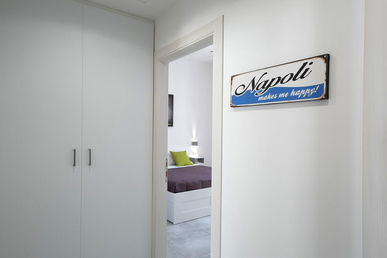 President Suites Neapel Exteriör bild
